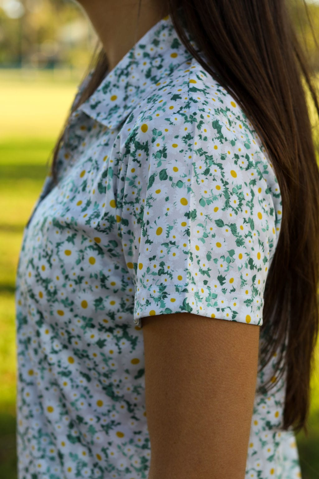 CA Ladies V-Neck Golf Shirt | Daily Greens