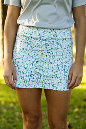 CA Ladies Golf Skort | Daily Greens